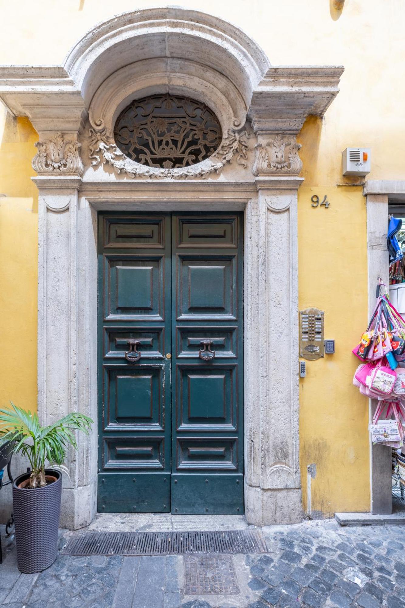 Maison Trevi Apartamento *